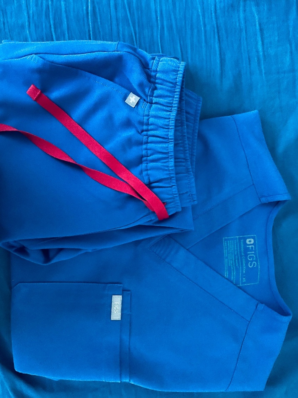 Figs Winning Blue XS set